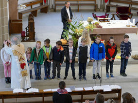 Familiengottesdienst zum Erntedankfest (Foto: Karl-Franz Thiede)